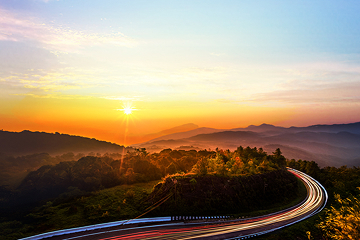 2H 2025 Investment Outlook Beyond the Horizon: Possibilities in a Changing World